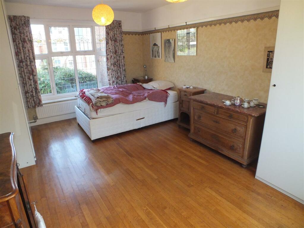 Additional image 12 of Cheriton Road, Folkestone