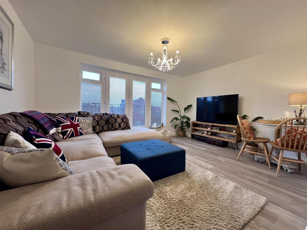 Additional image 3 of Whittington Way, Stratford Upon Avon