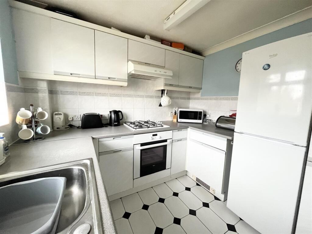 Additional image 4 of Lawrence Close, Elworth