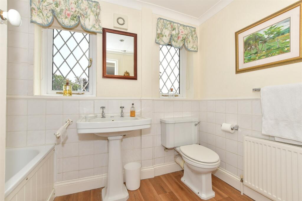Additional image 14 of Capel-Le-Ferne, Capel-Le-Ferne, Folkestone, Kent