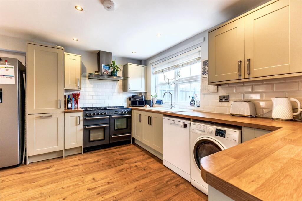 Additional image 8 of Costard Avenue, Shipston-On-Stour