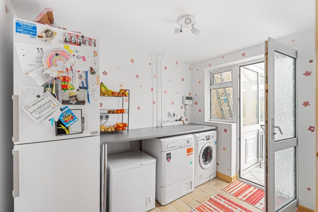 Additional image 9 of Essex Road, Longfield, Kent, DA3 7QL