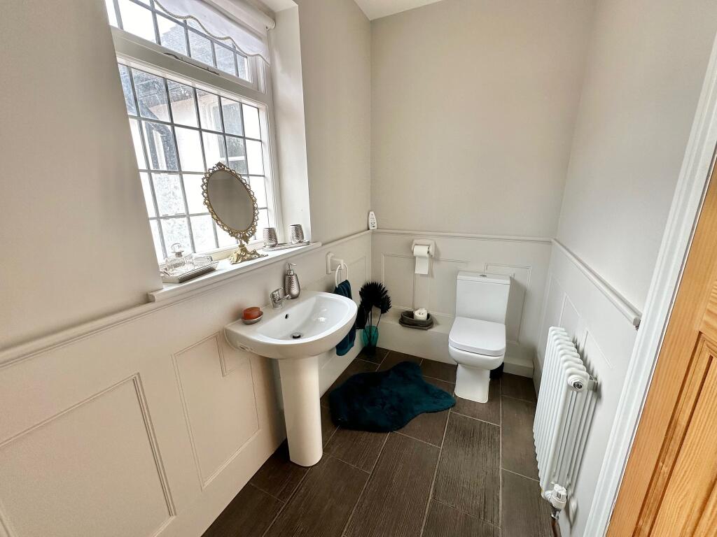 Additional image 27 of Manor Park Road, Nuneaton, CV11