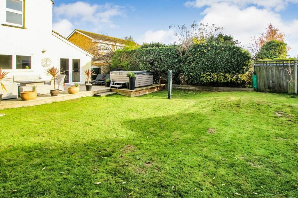 Additional image 32 of Holmscroft Road, Herne Bay