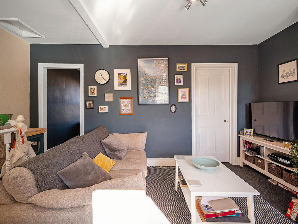 Additional image 3 of Heathcote Road, Whitnash, Warwickshire CV31 2LX