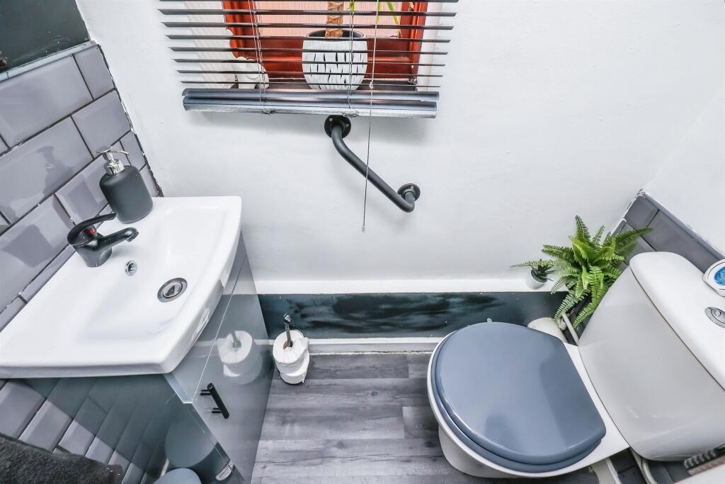 Additional image 8 of Holmesfield Drive, Heanor