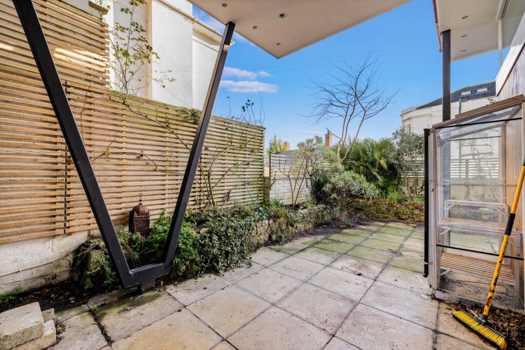 Additional image 16 of Radnor Cliff, Folkestone, CT20