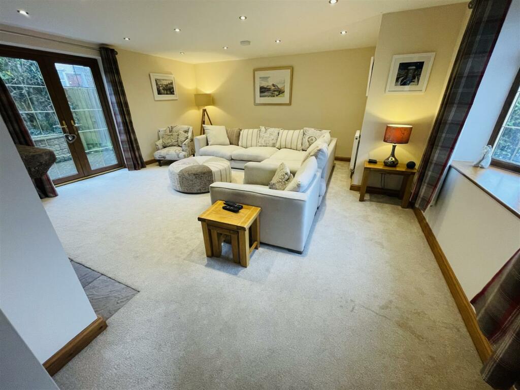 Additional image 4 of Falcon Close, Whitestone