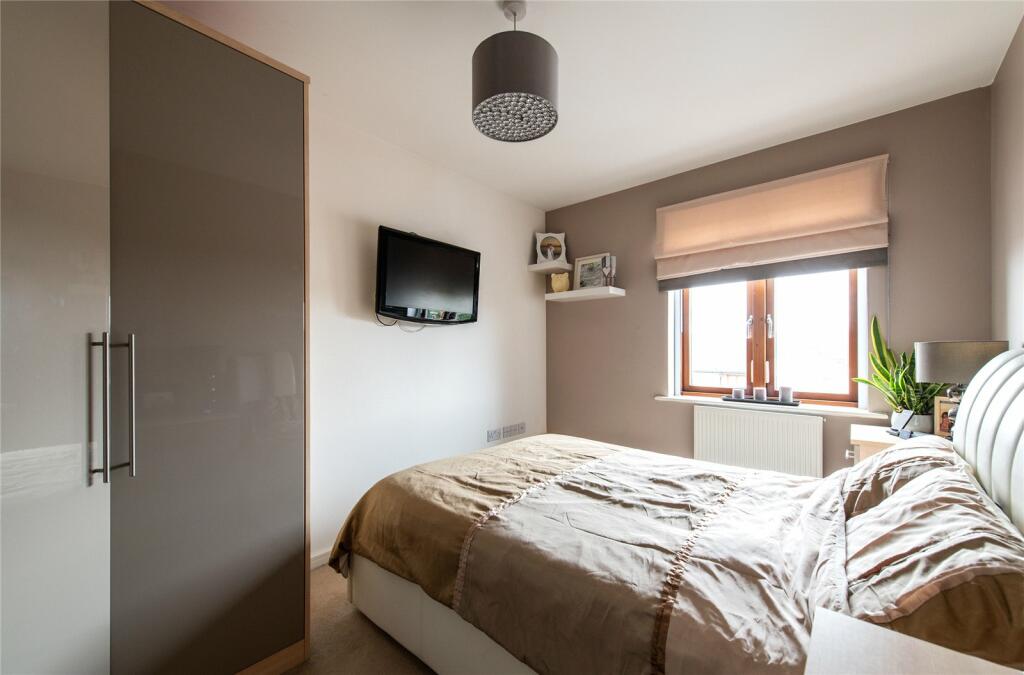 Additional image 5 of Mallory Close, Gravesend, Kent, DA12