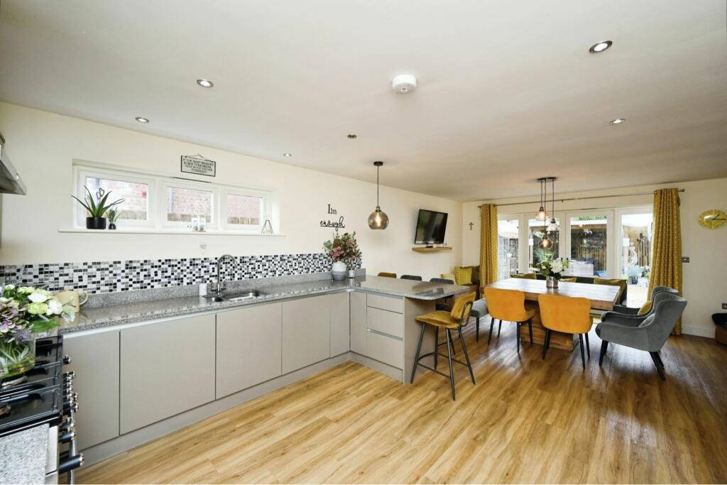 Additional image 8 of Wharncliffe Road, Ilkeston, DE7