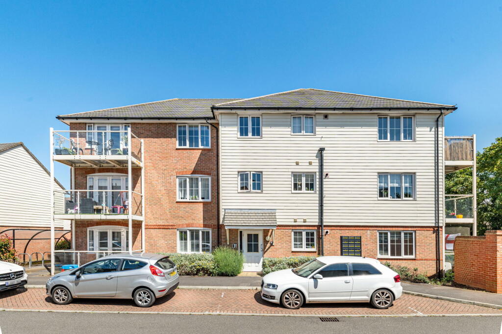 Additional image 24 of Laurence Rise, Stone, Dartford