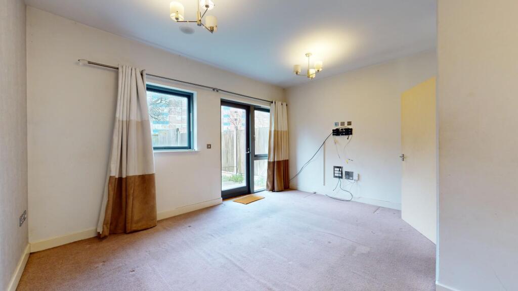 Additional image 16 of Parrock Street, Gravesend, DA12