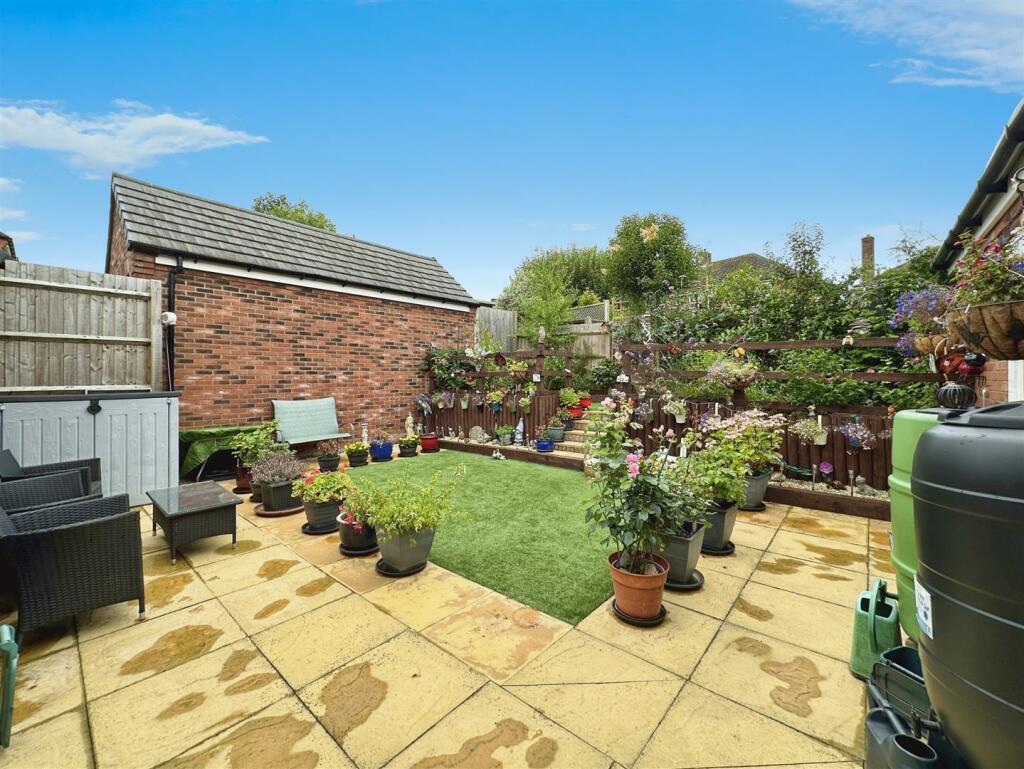 Additional image 21 of Bloxham Way, Radford Semele, Leamington Spa