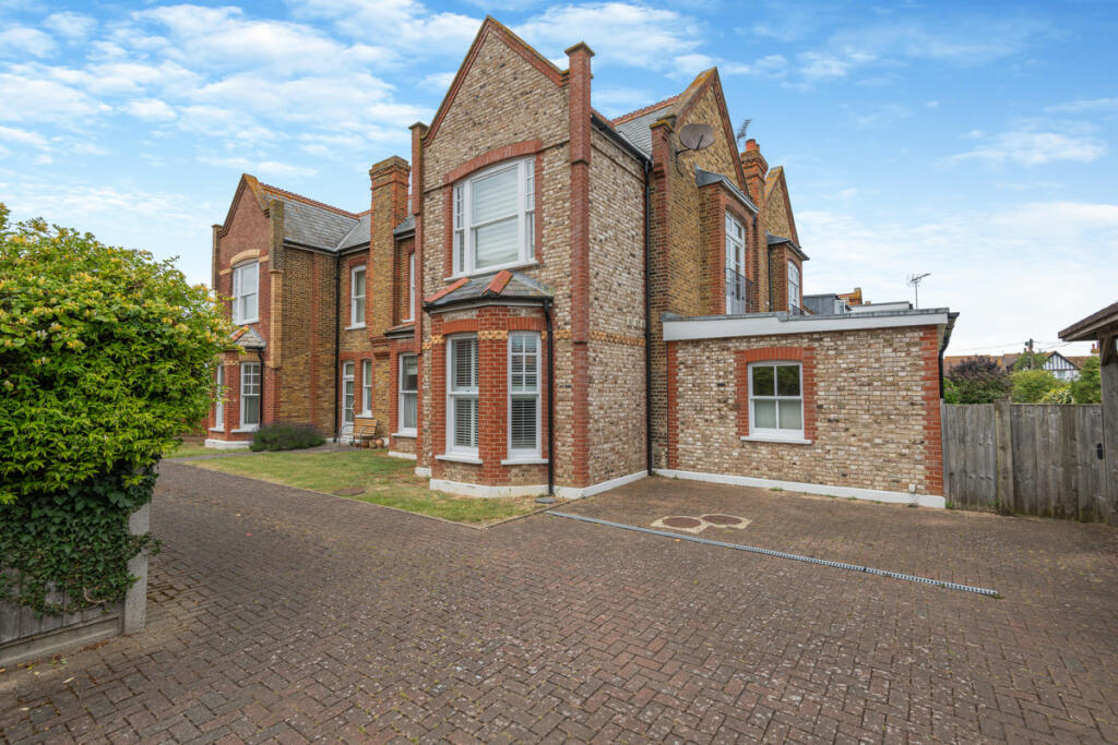 Additional image 26 of Graystone Road, Kent, CT5