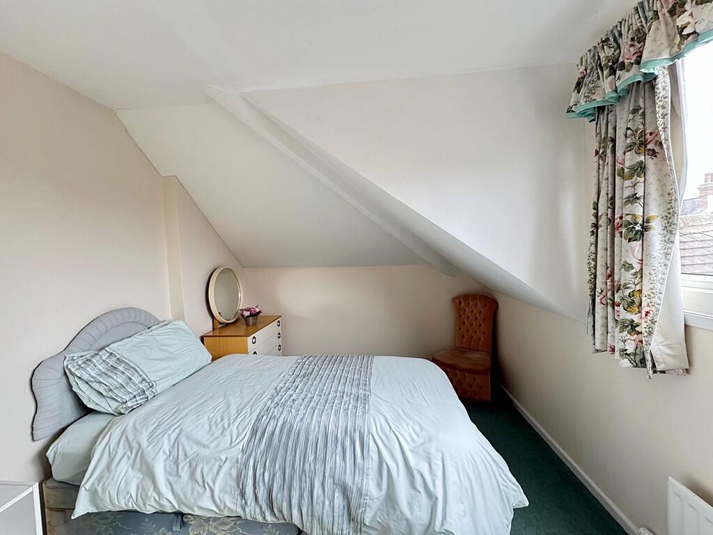 Additional image 8 of Queens Road, Kenilworth