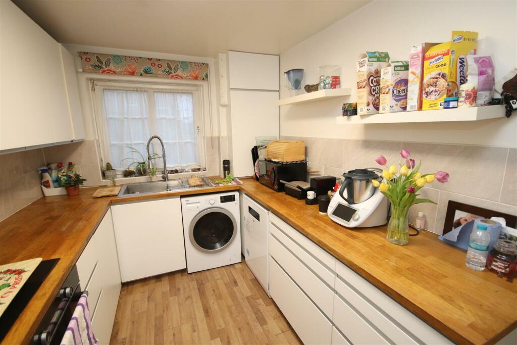 Additional image 16 of Page Close, Bean, Dartford
