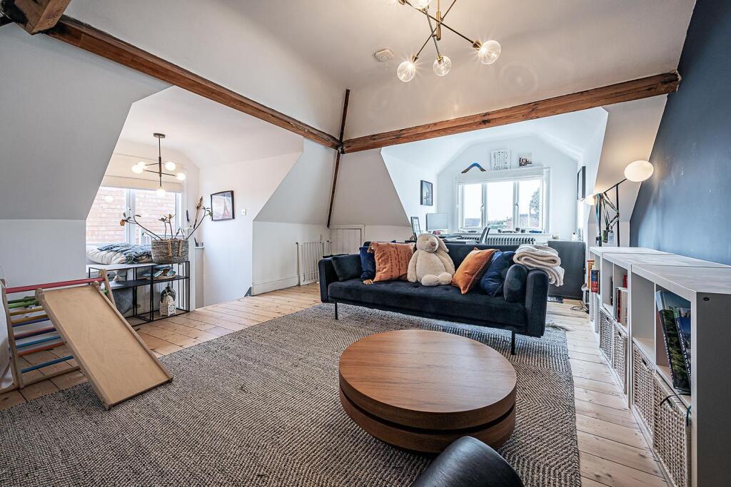 Additional image 25 of Percy Street, Stratford-Upon-Avon