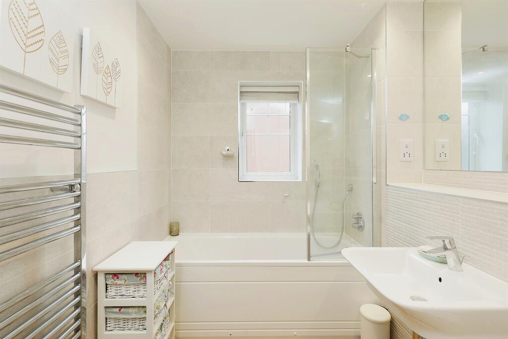 Additional image 6 of Drovers Close, Balsall Common, Coventry