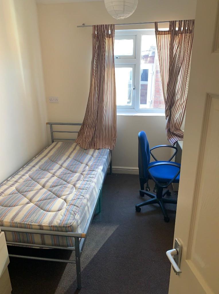 Additional image 5 of Claremont Road, Leamington Spa, Warwickshire, CV31