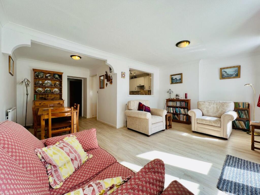 Additional image 3 of Marine Parade, Hythe