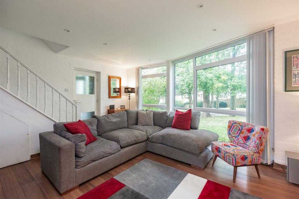 Additional image 4 of Lambardes, New Ash Green