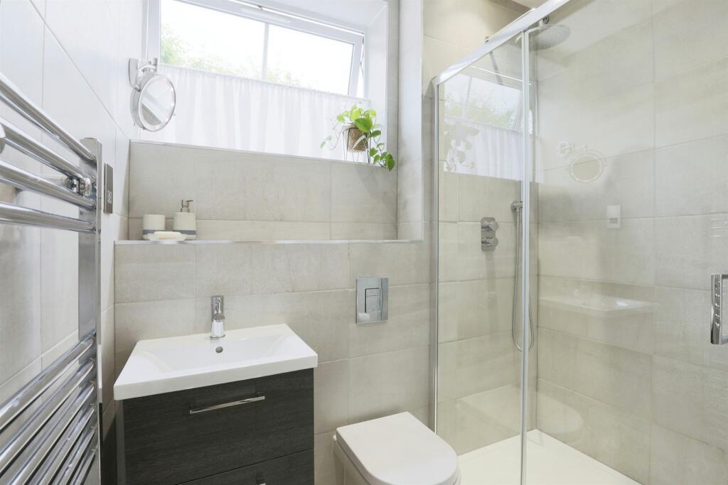 Additional image 7 of Walton Road, Wellesbourne, Warwick