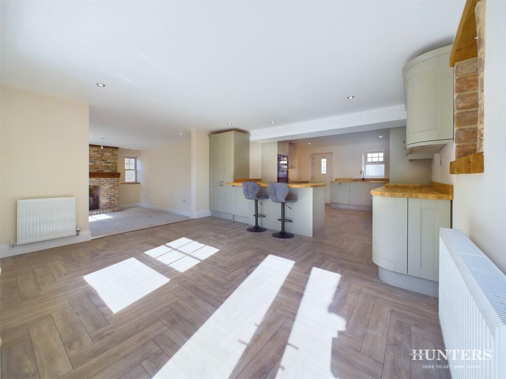 Additional image 14 of Front Street, Castleside, Consett