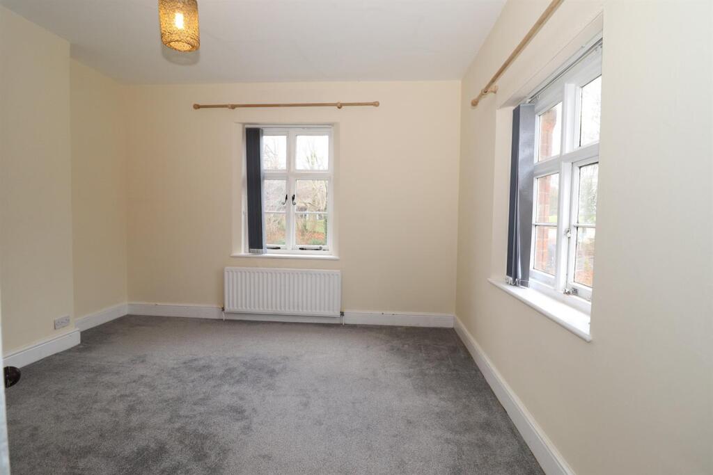 Additional image 9 of Warwick Road, Leek Wootton, Warwick