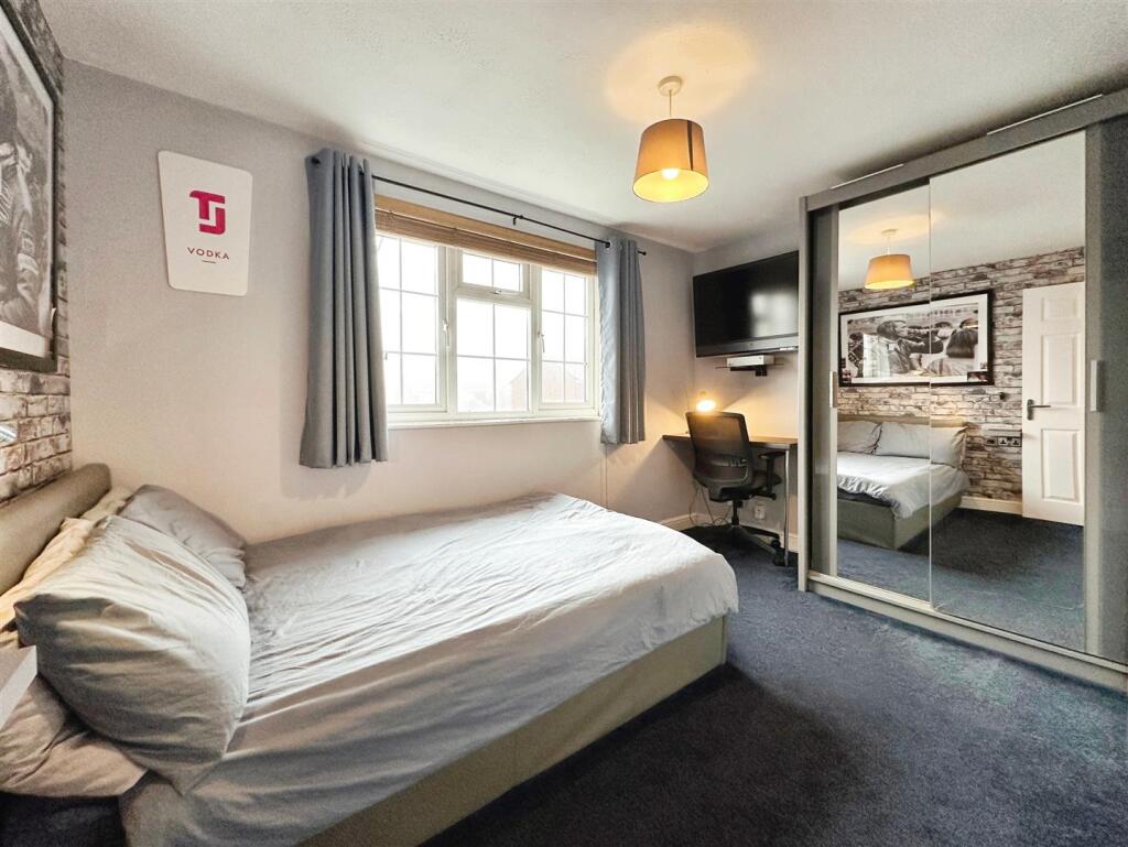 Additional image 31 of Slade Meadow, Radford Semele, Leamington Spa