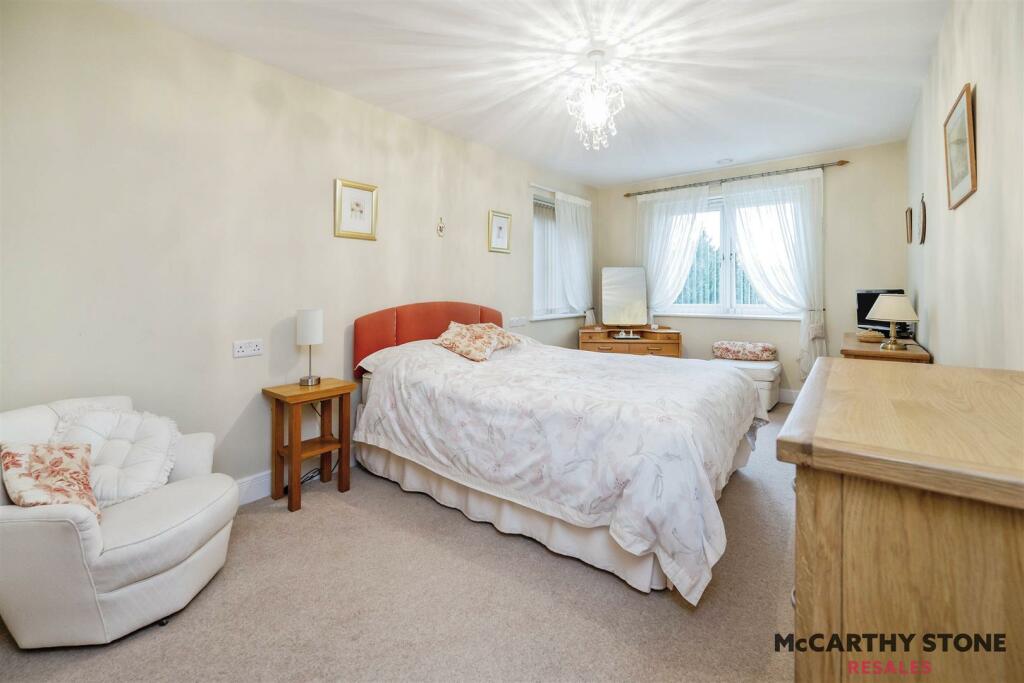 Additional image 8 of Salmon Court, Stratford Road, Wellesbourne, Warwick