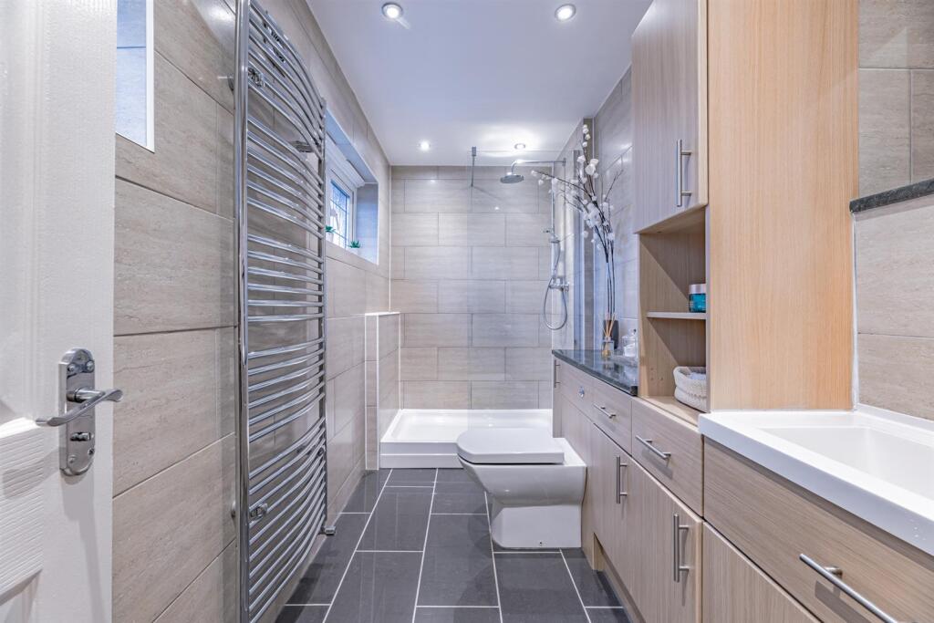 Additional image 18 of Exceptionally presented detached property tucked away on prized cul-de-sac