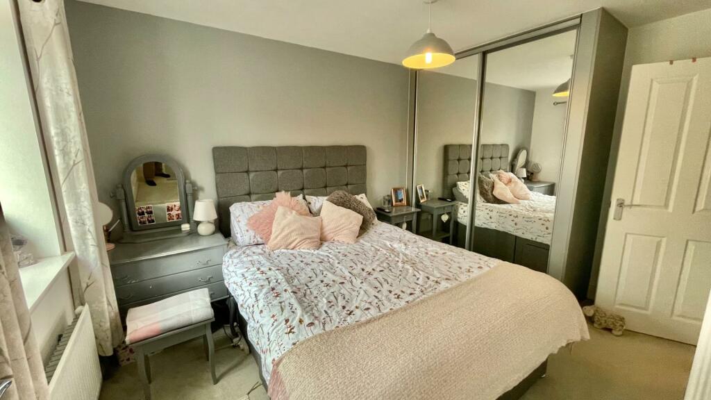 Additional image 5 of Blenheim Road, Stratford-upon-Avon