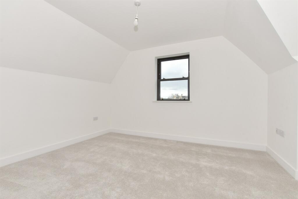 Additional image 6 of Pier View, St. George's Terrace, Herne Bay, Kent