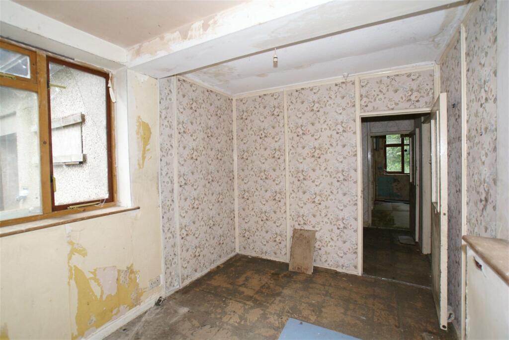 Additional image 13 of Warney Lodge, Old Road, Darley Dale.