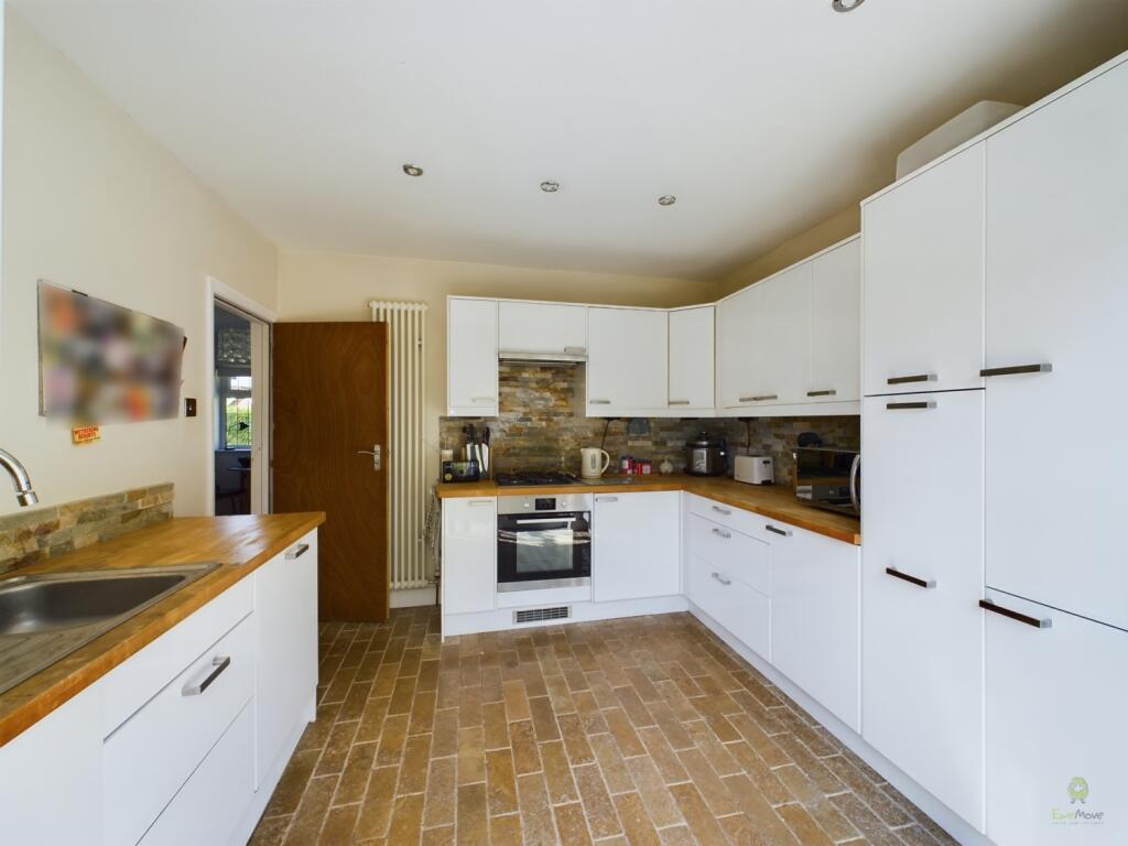 Additional image 4 of Robin Hood Lane, Bexleyheath, Kent, DA6