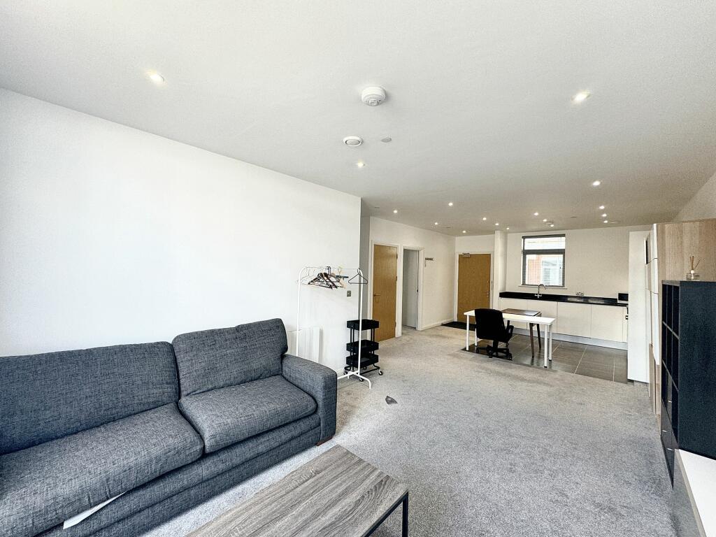 Additional image 7 of Corporation Street, The Co-Operative, CV1