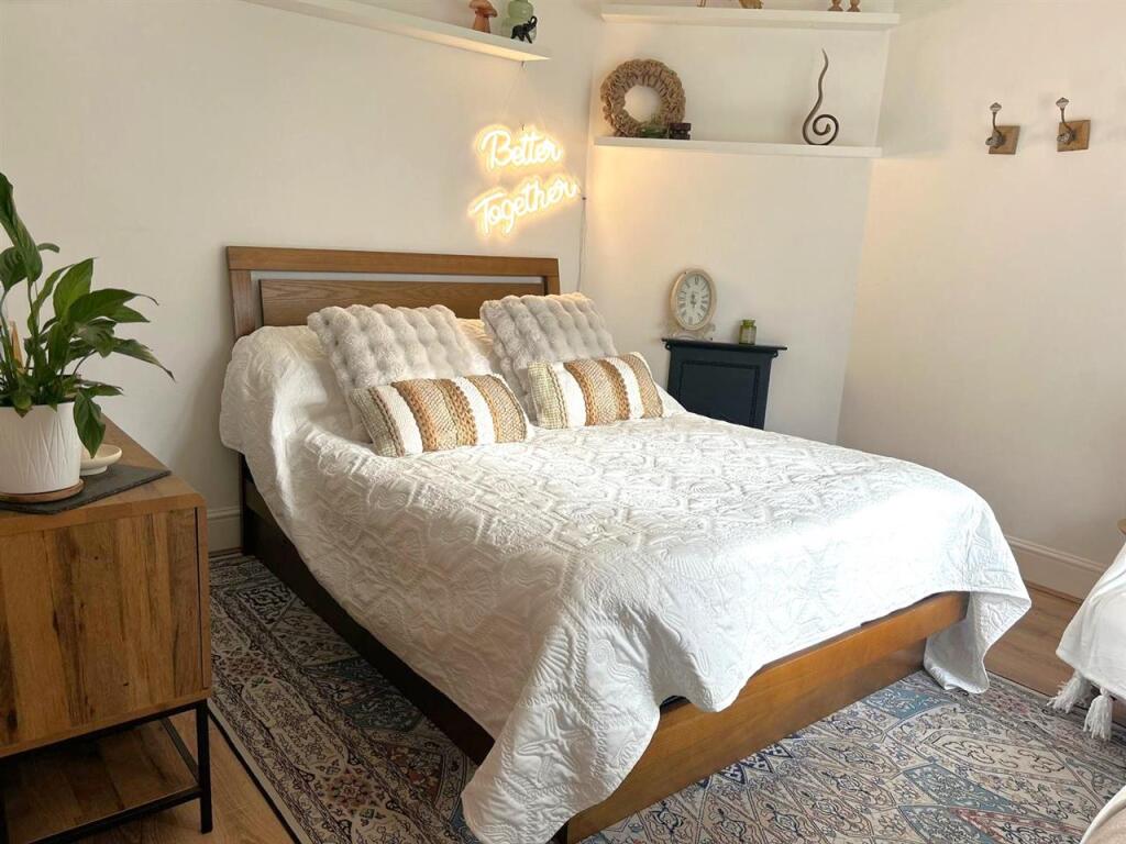 Additional image 9 of The Knoll, Newcastle Road, Madeley, Newcastle-under-Lyme