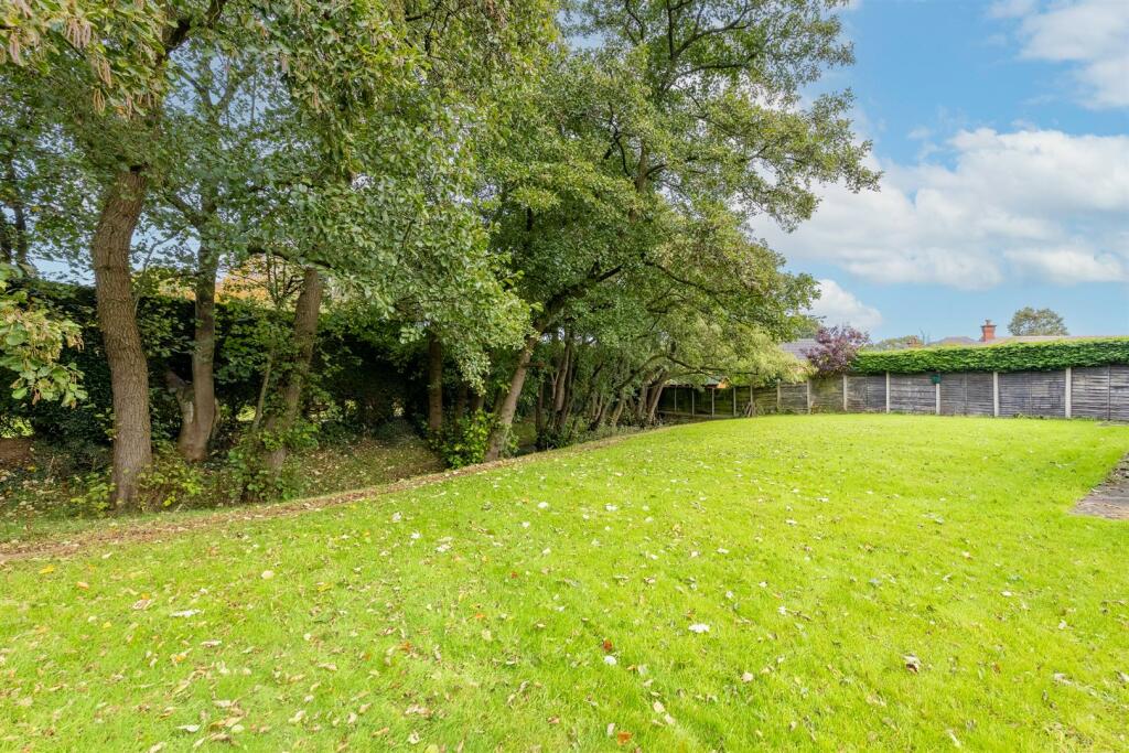 Additional image 3 of Aldford Close, Hough, Crewe