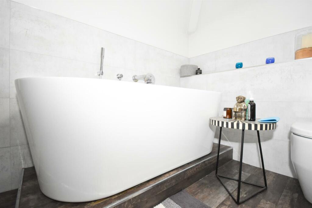 Additional image 13 of Wilhelmina Close, Leamington Spa