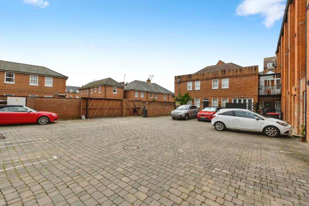 Additional image 14 of The Merchant Store, Station Road West, Canterbury, CT2