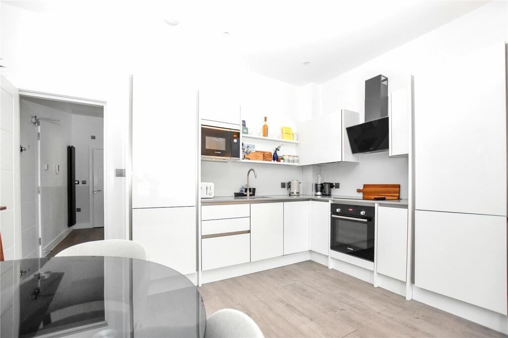 Additional image 16 of Broadway, Bexleyheath, DA6