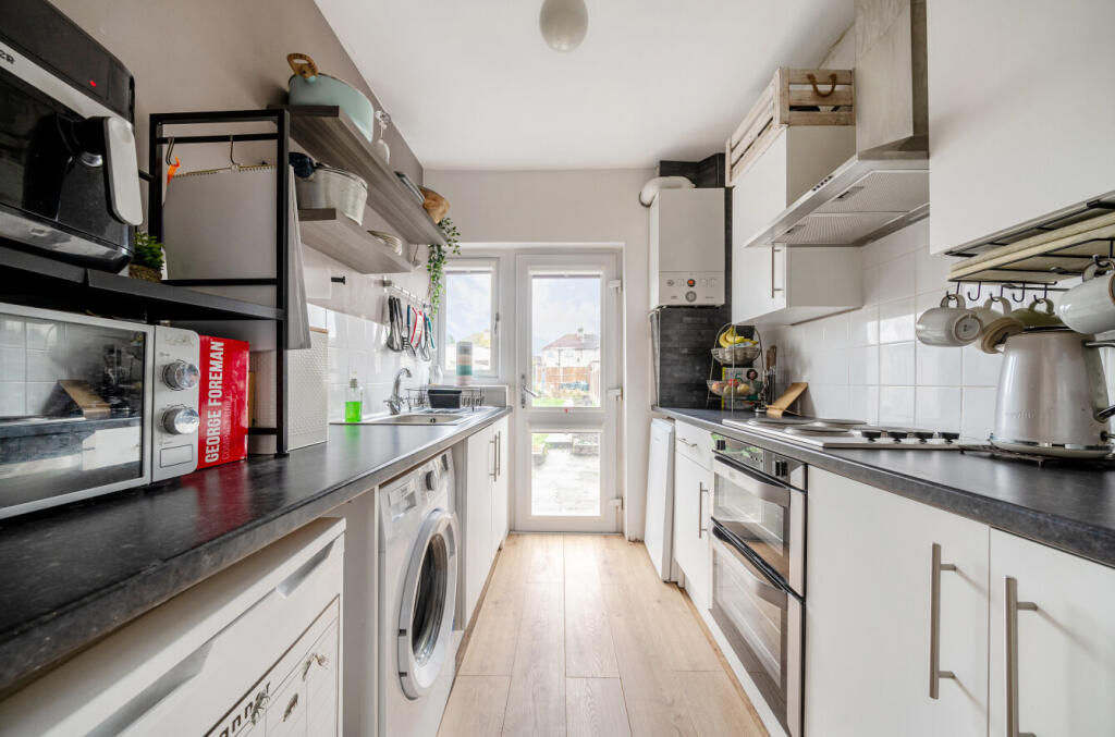 Additional image 16 of Keith Avenue, Sutton At Hone, Dartford, Kent, DA4