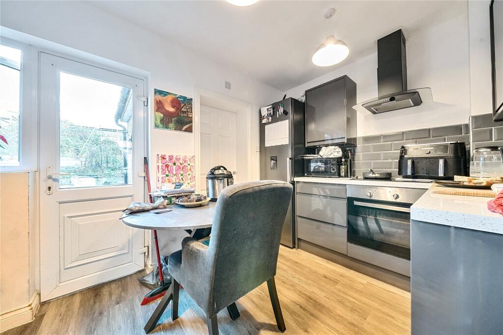 Additional image 15 of Appledore Avenue, Bexleyheath