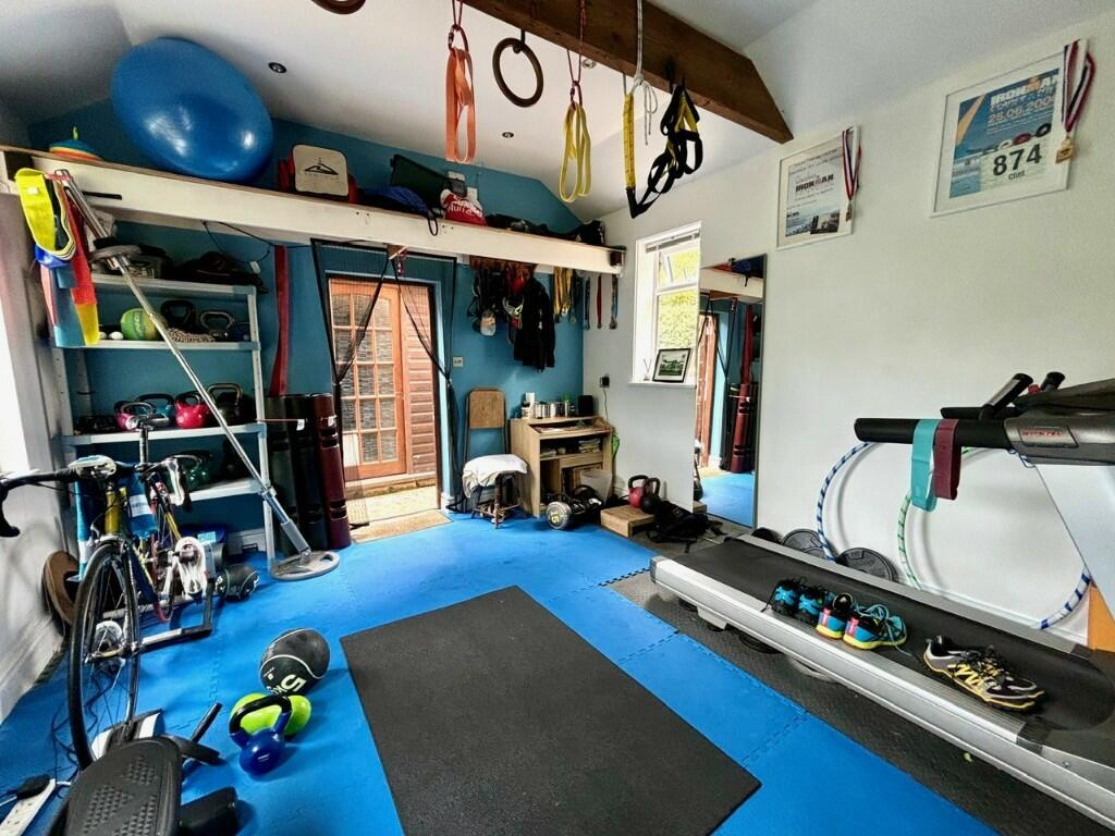 Additional image 22 of Lea Shaw, DE4