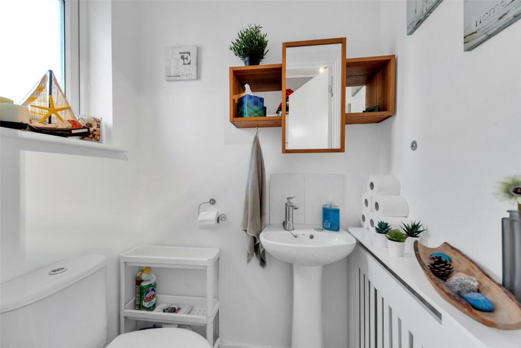 Additional image 12 of Cameron Drive, Dartford, Kent, DA1