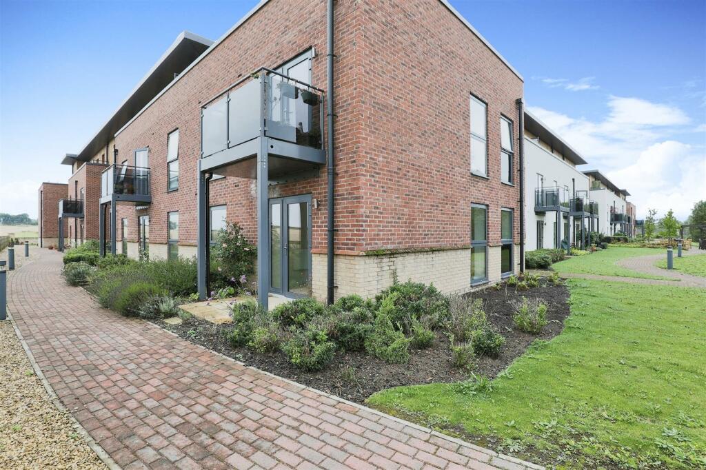 Additional image 17 of Harvard Place, Stratford-Upon-Avon, Warwickshire CV37 8GA