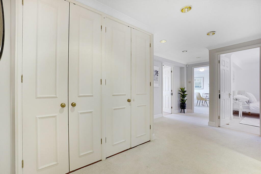 Additional image 19 of Marine Point CT20 2TX