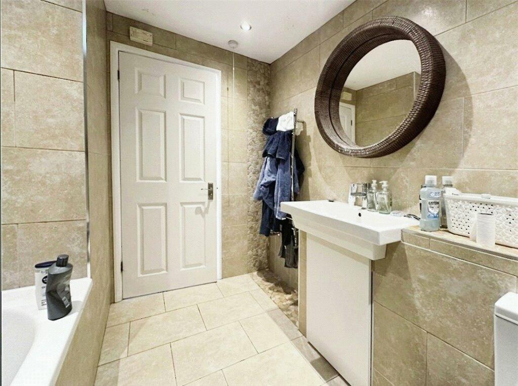 Additional image 12 of Barrowfield Lane, Kenilworth, Warwickshire