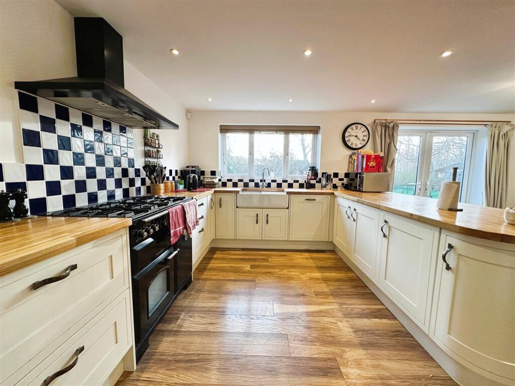 Additional image 26 of Manor Road, Harbury, Leamington Spa