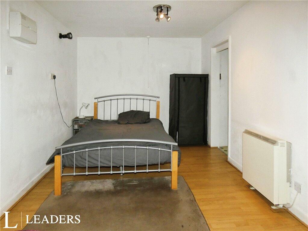 Additional image 5 of Queens Park Gardens, Crewe, Cheshire